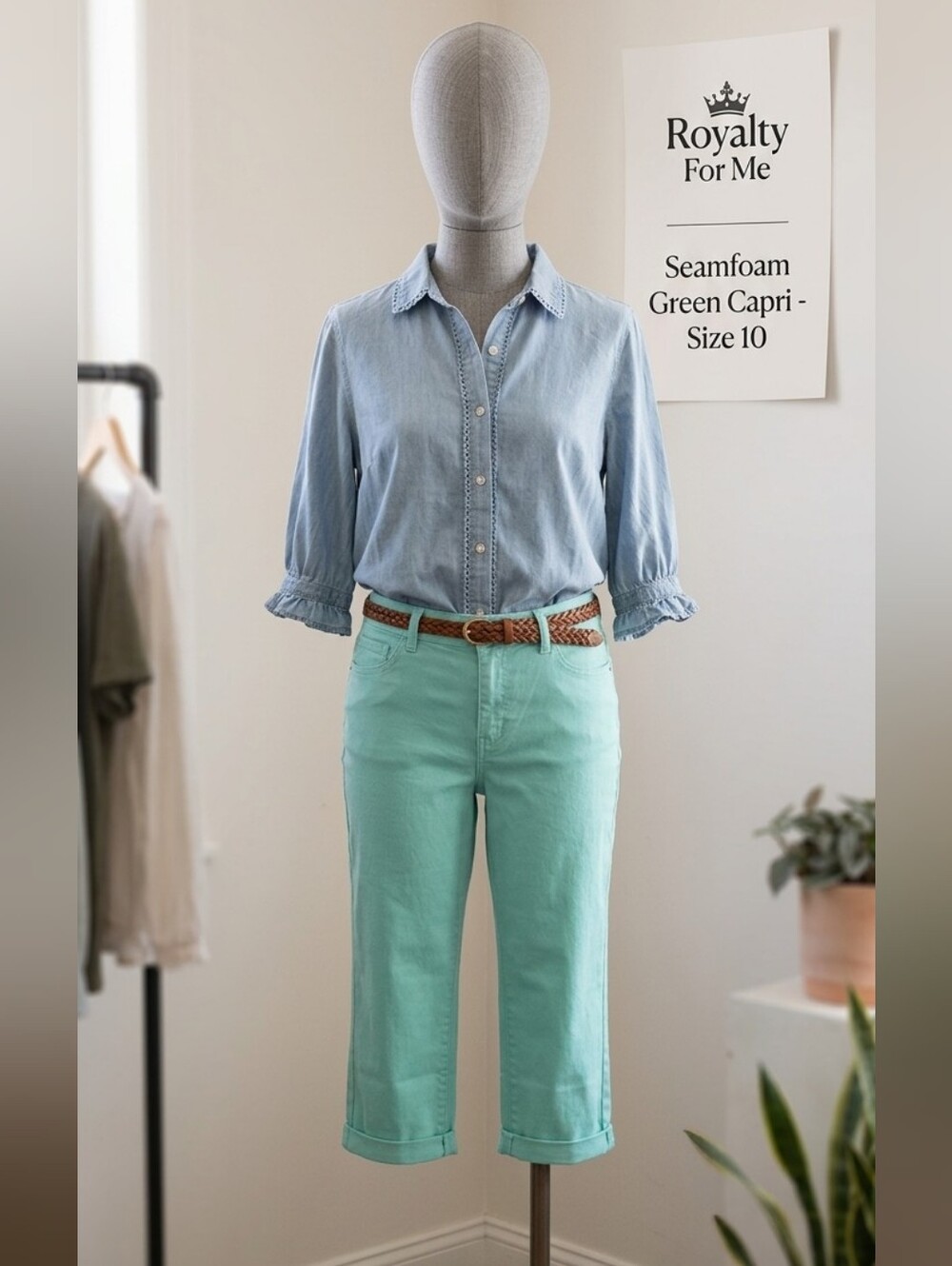 Royalty For Me Seafoam Green Capri - Size 10